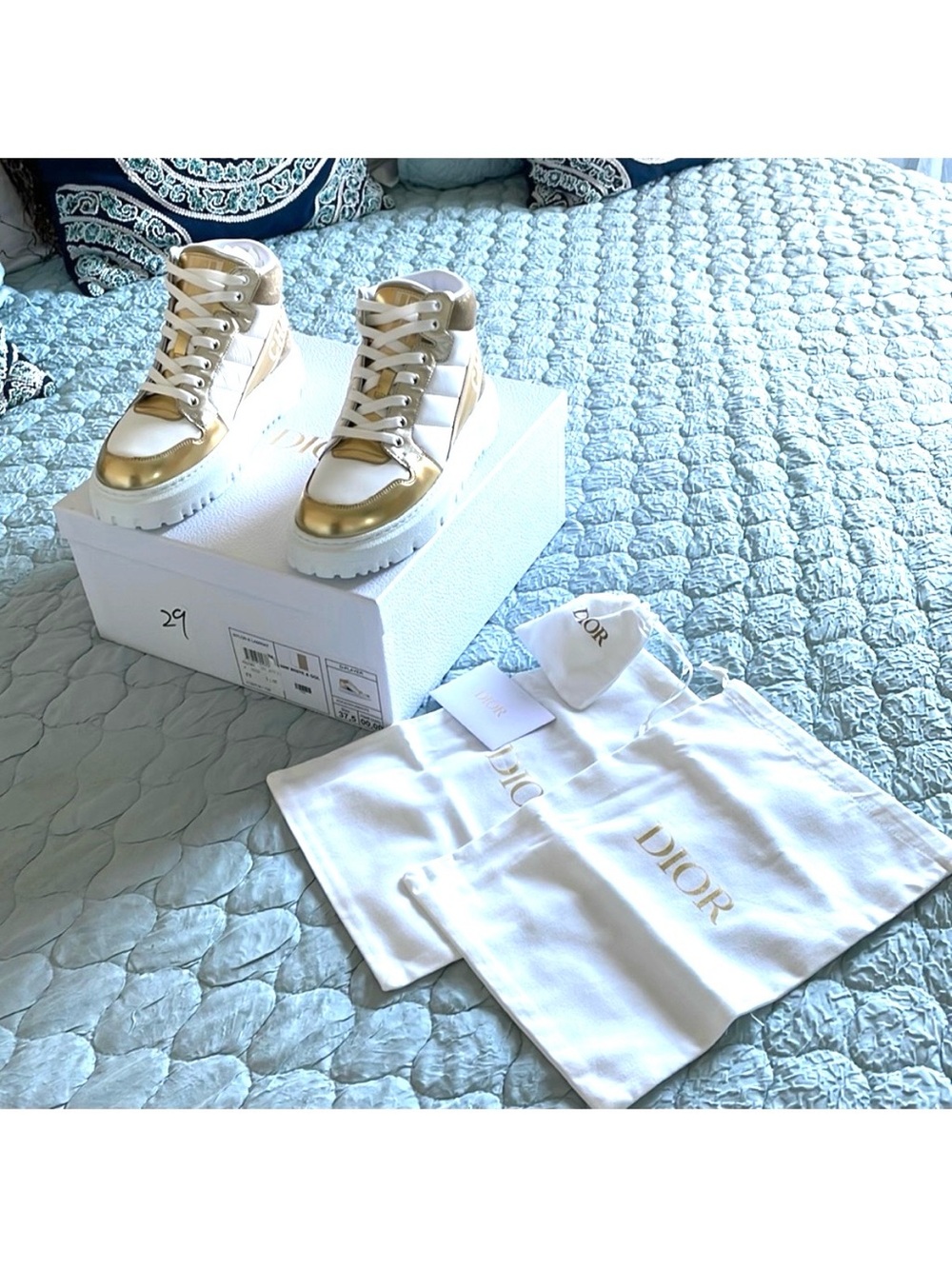 🌺SALE🌺 DIOR New in Original Box White and Metallic Gold High-Top Sneakers